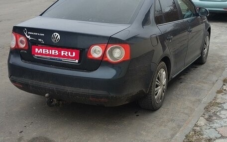 Volkswagen Jetta VI, 2010 год, 585 000 рублей, 6 фотография