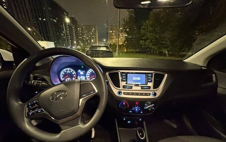 Hyundai Solaris II рестайлинг, 2022 год, 1 850 000 рублей, 37 фотография