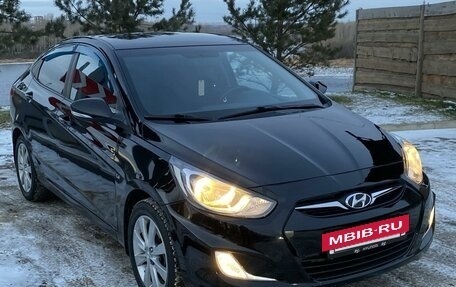 Hyundai Solaris II рестайлинг, 2012 год, 950 000 рублей, 14 фотография