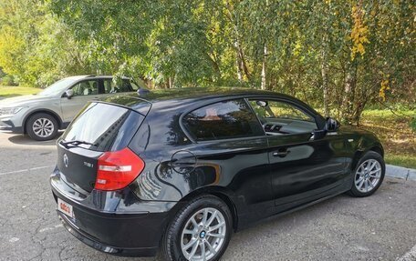 BMW 1 серия, 2011 год, 850 000 рублей, 7 фотография