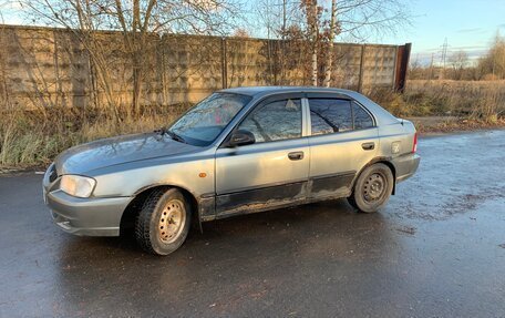 Hyundai Accent II, 2001 год, 150 000 рублей, 2 фотография