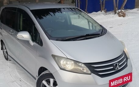 Honda Freed I, 2010 год, 1 200 000 рублей, 13 фотография