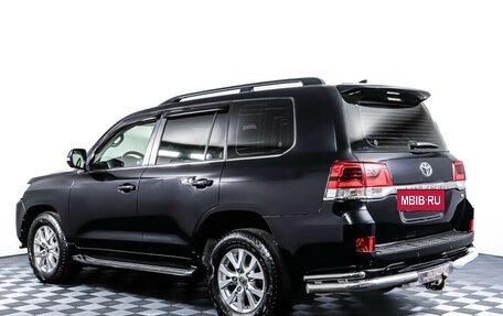 Toyota Land Cruiser 200, 2016 год, 4 350 000 рублей, 7 фотография