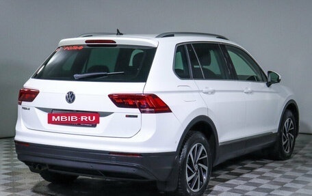 Volkswagen Tiguan II, 2018 год, 2 640 000 рублей, 5 фотография