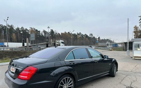 Mercedes-Benz S-Класс, 2011 год, 1 700 000 рублей, 3 фотография