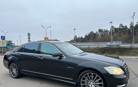 Mercedes-Benz S-Класс, 2011 год, 1 700 000 рублей, 2 фотография