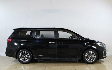 KIA Carnival III, 2019 год, 2 879 000 рублей, 5 фотография