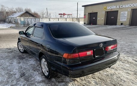 Toyota Camry, 1998 год, 465 000 рублей, 2 фотография