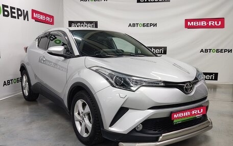 Toyota C-HR I рестайлинг, 2019 год, 2 377 000 рублей, 4 фотография