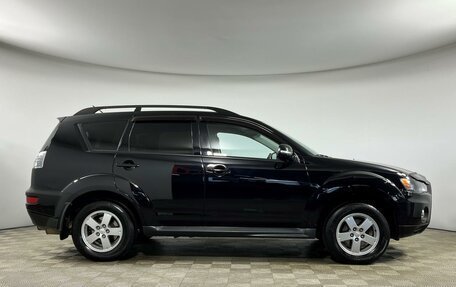 Mitsubishi Outlander III рестайлинг 3, 2010 год, 1 179 000 рублей, 4 фотография