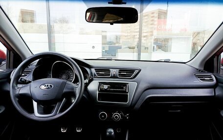 KIA Rio III рестайлинг, 2013 год, 968 000 рублей, 17 фотография