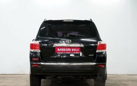 Toyota Highlander III, 2011 год, 1 735 000 рублей, 7 фотография