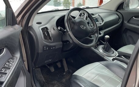 KIA Sportage III, 2011 год, 1 050 000 рублей, 16 фотография