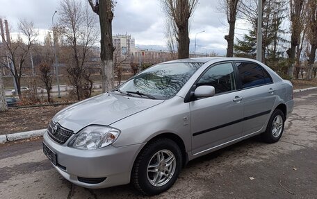 Toyota Corolla, 2003 год, 490 000 рублей, 1 фотография