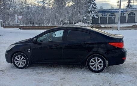 Hyundai Solaris II рестайлинг, 2014 год, 1 000 000 рублей, 4 фотография