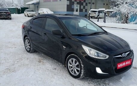 Hyundai Solaris II рестайлинг, 2014 год, 1 000 000 рублей, 3 фотография