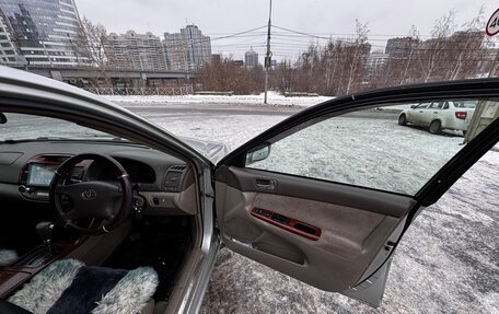 Toyota Camry V40, 2004 год, 1 250 000 рублей, 17 фотография