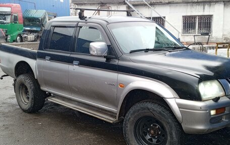 Mitsubishi L200 III рестайлинг, 1999 год, 500 000 рублей, 3 фотография