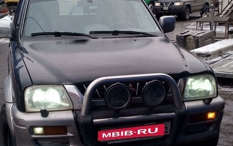 Mitsubishi L200 III рестайлинг, 1999 год, 500 000 рублей, 1 фотография