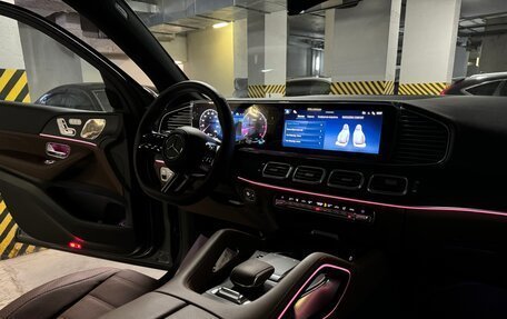 Mercedes-Benz GLS, 2024 год, 18 000 000 рублей, 24 фотография