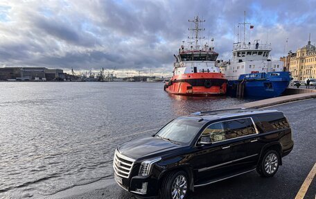 Cadillac Escalade IV, 2019 год, 7 700 000 рублей, 2 фотография