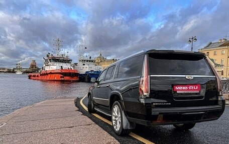 Cadillac Escalade IV, 2019 год, 7 700 000 рублей, 9 фотография