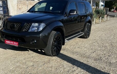 Nissan Pathfinder, 2010 год, 1 800 000 рублей, 1 фотография