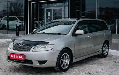 Toyota Corolla, 2004 год, 900 000 рублей, 1 фотография