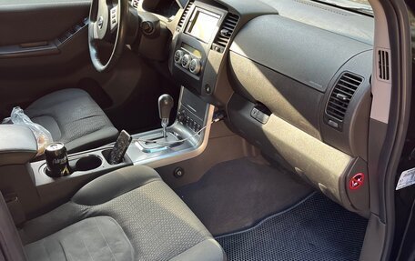 Nissan Pathfinder, 2010 год, 1 800 000 рублей, 17 фотография