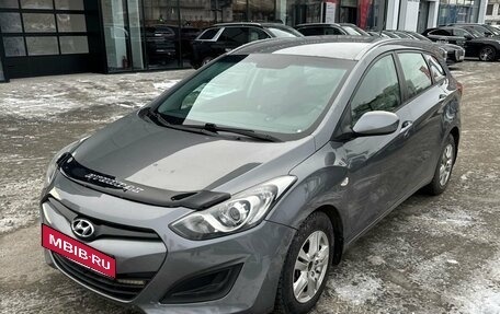 Hyundai i30 II рестайлинг, 2012 год, 999 000 рублей, 1 фотография