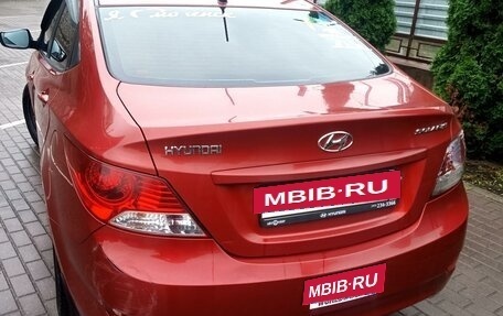 Hyundai Solaris II рестайлинг, 2011 год, 600 000 рублей, 5 фотография