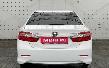 Toyota Camry, 2013 год, 1 650 000 рублей, 6 фотография