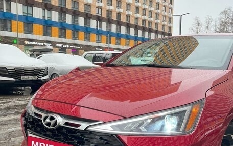 Hyundai Elantra VI рестайлинг, 2018 год, 1 950 000 рублей, 7 фотография