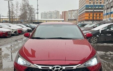 Hyundai Elantra VI рестайлинг, 2018 год, 1 950 000 рублей, 4 фотография