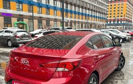 Hyundai Elantra VI рестайлинг, 2018 год, 1 950 000 рублей, 15 фотография