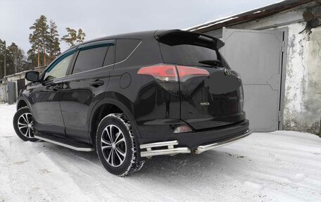 Toyota RAV4, 2016 год, 2 500 000 рублей, 16 фотография