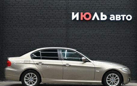 BMW 3 серия, 2011 год, 1 090 000 рублей, 9 фотография