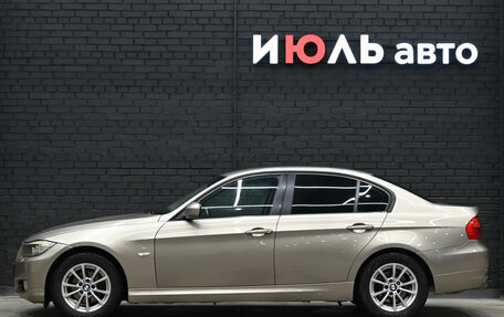 BMW 3 серия, 2011 год, 1 090 000 рублей, 8 фотография