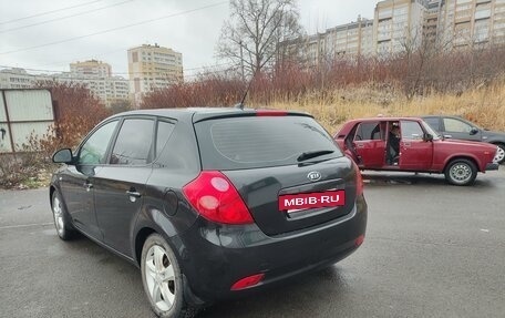 KIA cee'd I рестайлинг, 2009 год, 699 000 рублей, 3 фотография