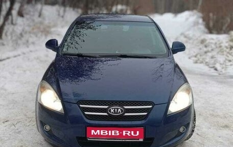 KIA cee'd I рестайлинг, 2009 год, 700 000 рублей, 6 фотография