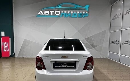 Chevrolet Aveo III, 2013 год, 649 000 рублей, 3 фотография