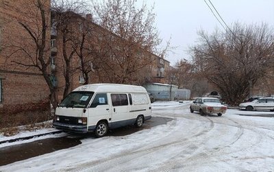 Toyota HiAce H50 H60 H70, 1988 год, 175 000 рублей, 1 фотография