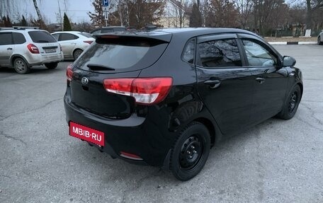 KIA Rio III рестайлинг, 2017 год, 1 040 000 рублей, 2 фотография