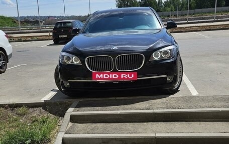 BMW 7 серия, 2010 год, 2 000 000 рублей, 11 фотография