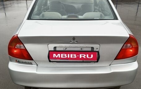 Mitsubishi Mirage VI рестайлинг, 2000 год, 380 000 рублей, 6 фотография