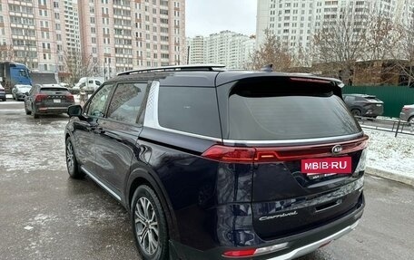 KIA Carnival, 2021 год, 4 500 000 рублей, 7 фотография