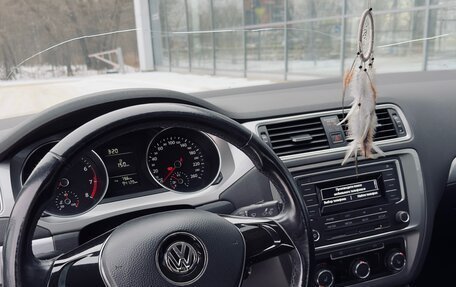 Volkswagen Jetta VI, 2018 год, 1 570 000 рублей, 13 фотография