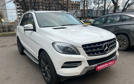 Mercedes-Benz M-Класс, 2014 год, 2 850 000 рублей, 2 фотография