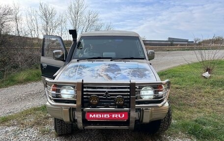 Mitsubishi Pajero III рестайлинг, 1992 год, 950 000 рублей, 1 фотография