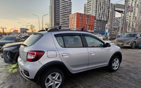 Renault Sandero II рестайлинг, 2014 год, 1 000 000 рублей, 8 фотография